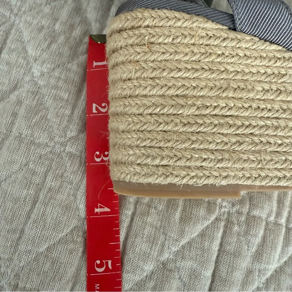 NWOB Adrianna Papell Silver Penny Espadrille Wedge Lace Up Ribbon Ankle Tie 8.5